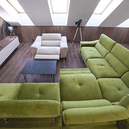 Delux Center Apartments Indija Экстерьер фото